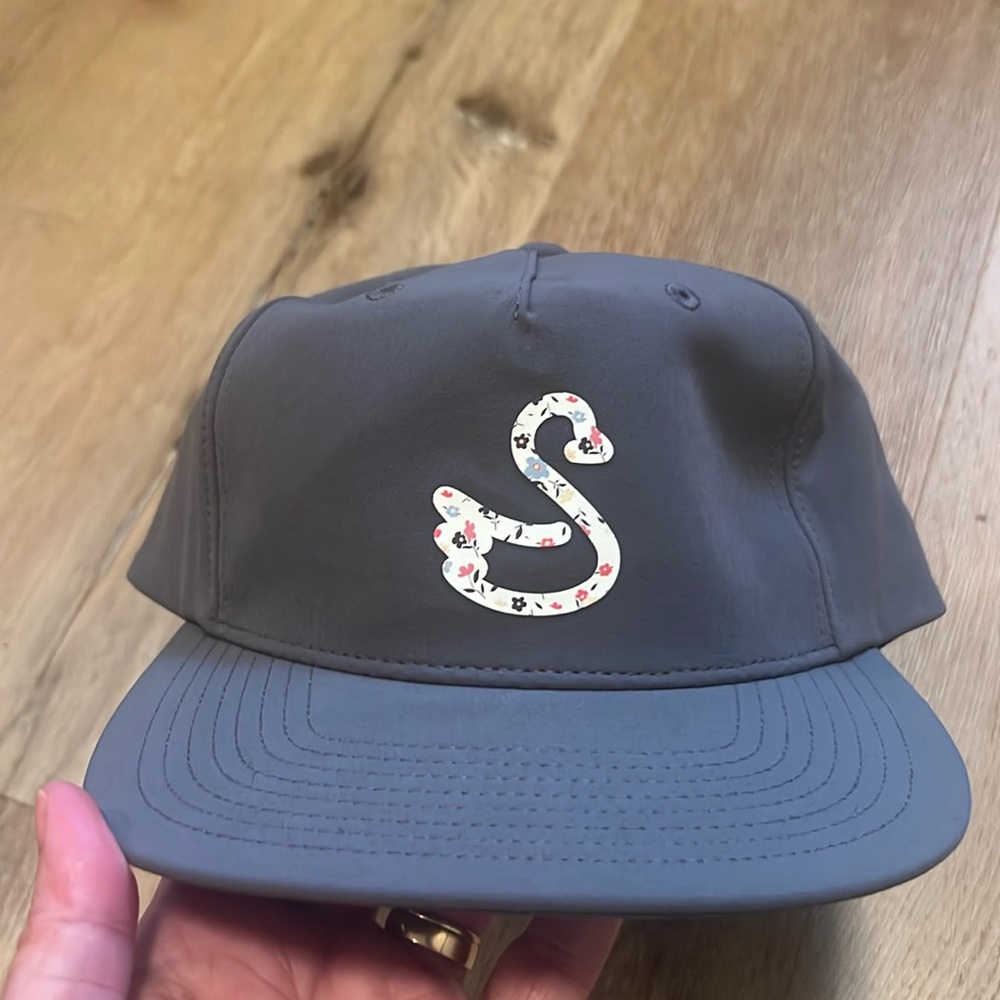 Swannies Hat Snap Back Gray Performance Golf Golfing Adjustable Cap